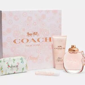 Coach New York Pink Perfume Box 📦 (Box Only)